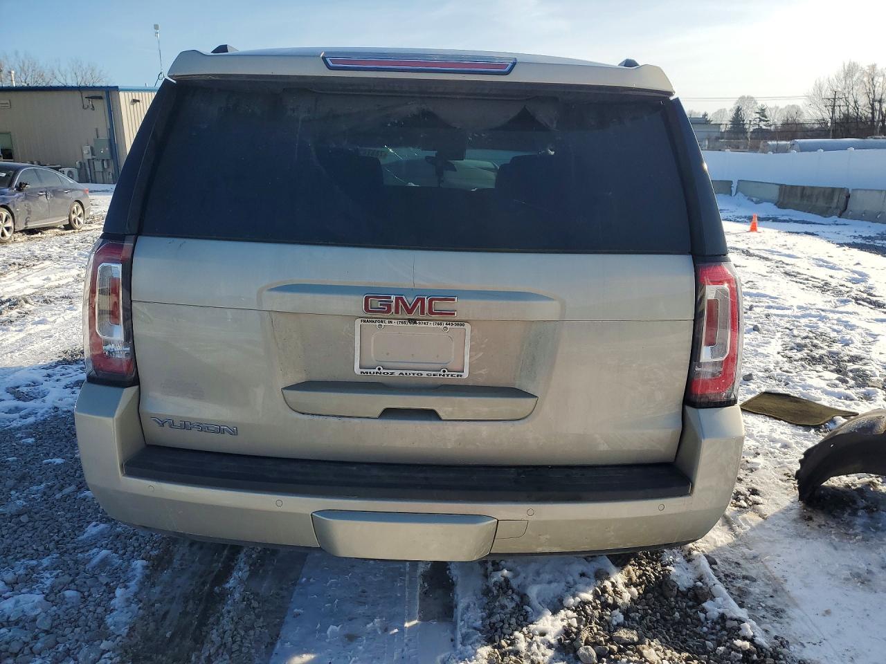 2016 GMC Yukon Sle - Фото 6
