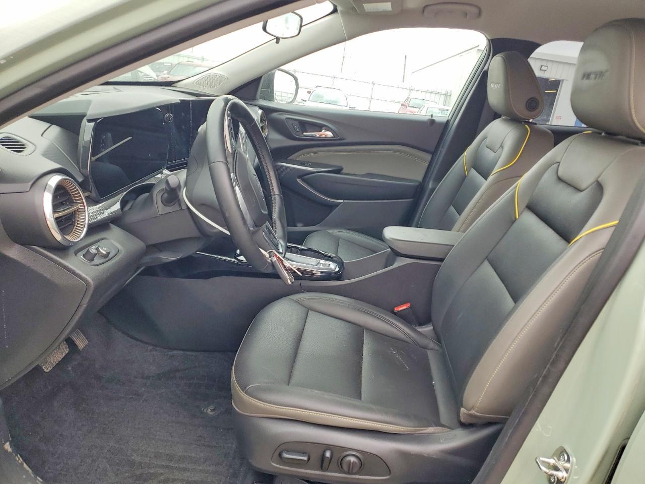 2024 Chevrolet Trax Activ - Image 7