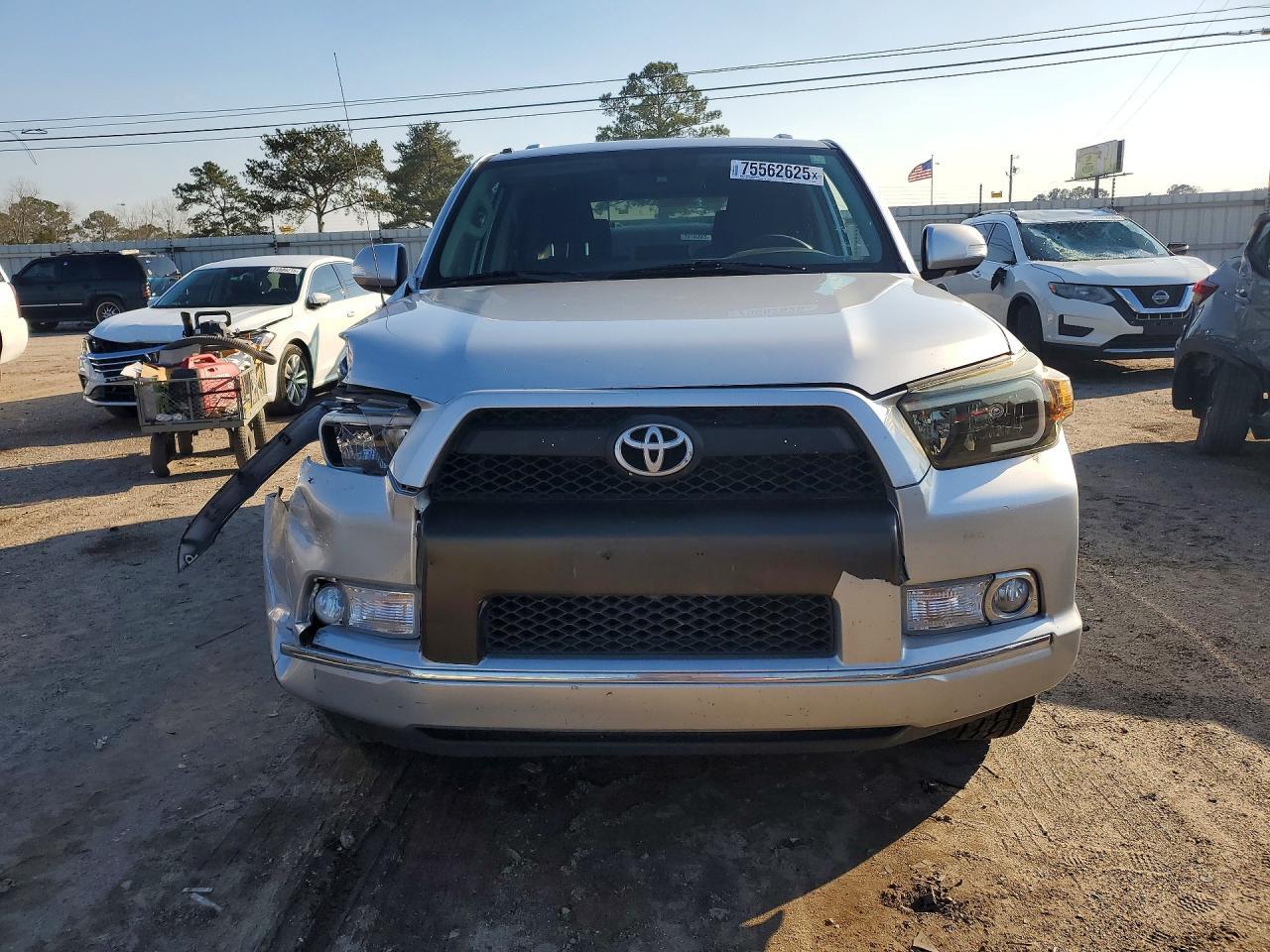 2011 Toyota 4Runner Sr5 - Фото 5