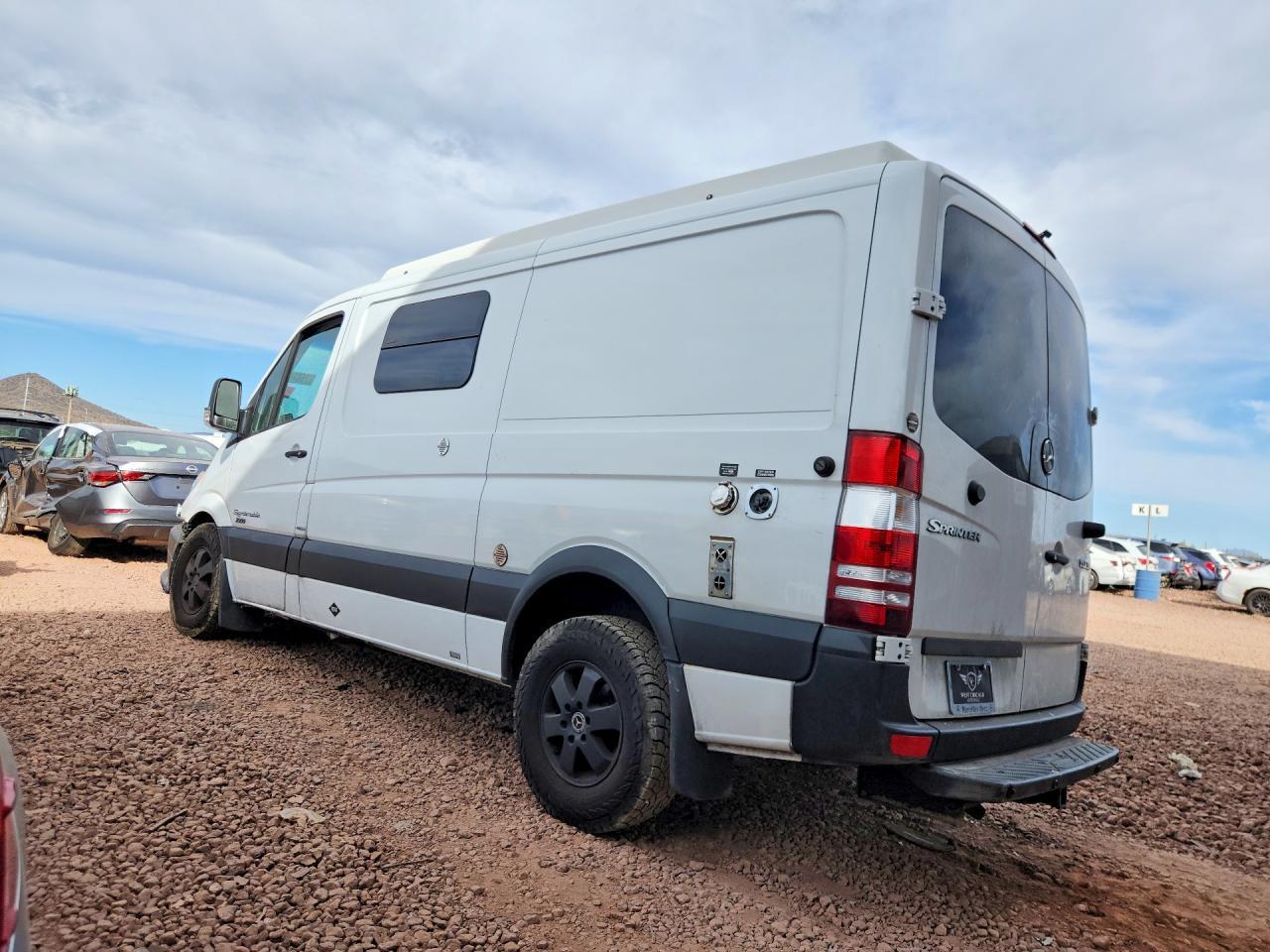 2013 Mercedes Benz Sprinter - Image 2