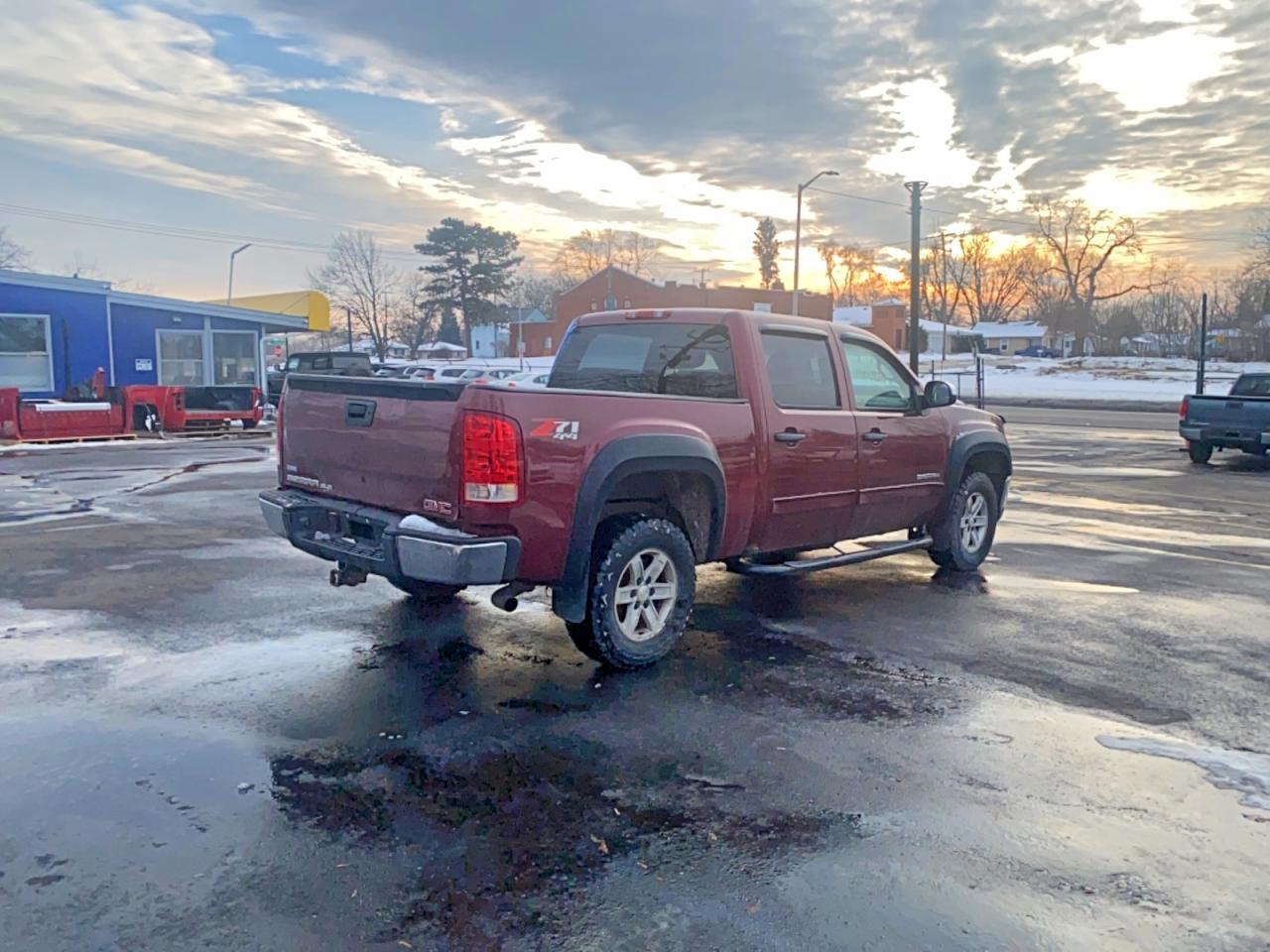 2008 GMC Sierra K1500 - Фото 4