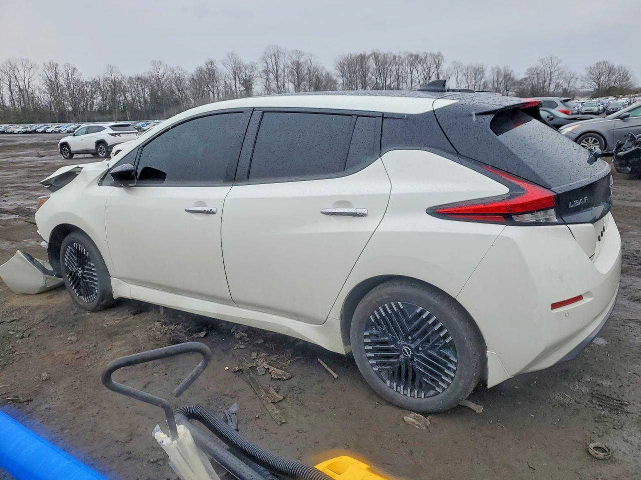 2023 Nissan Leaf Sv Plus - Фото 2