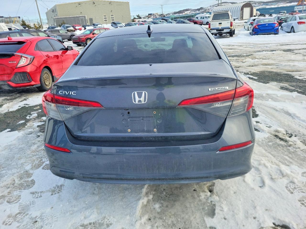 2022 Honda Civic Touring - Фото 6