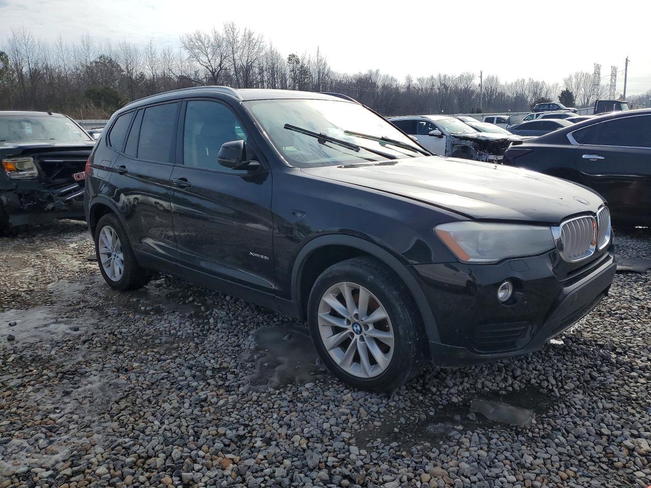 2017 BMW X3 xDrive28I - Фото 4