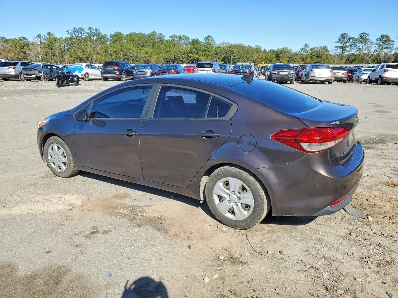 2017 Kia Forte Lx - Фото 2
