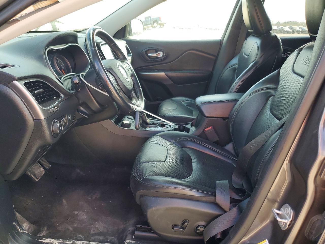 2019 Jeep Cherokee Limited - Image 7