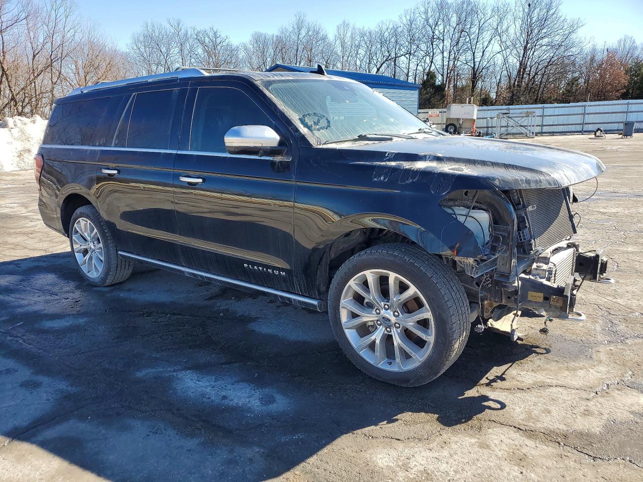 2018 Ford Expedition Max Platinum - Image 4