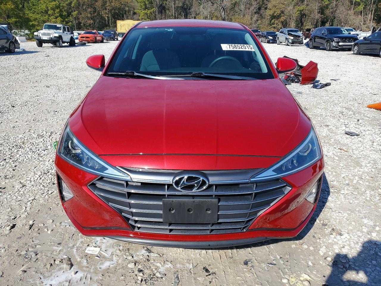 2019 Hyundai Elantra Se - Image 5