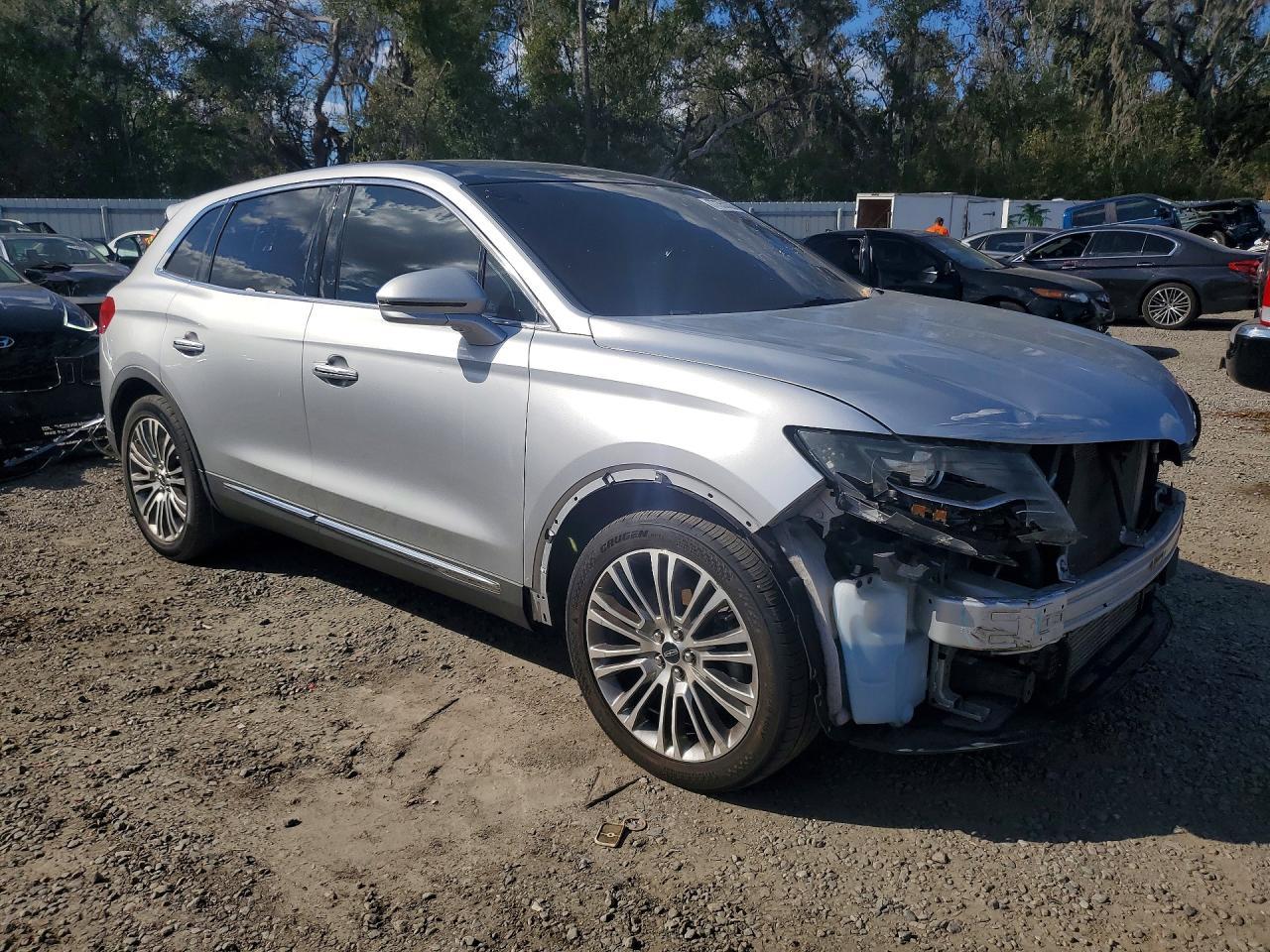 2016 Lincoln Mkx Reserve - Image 4