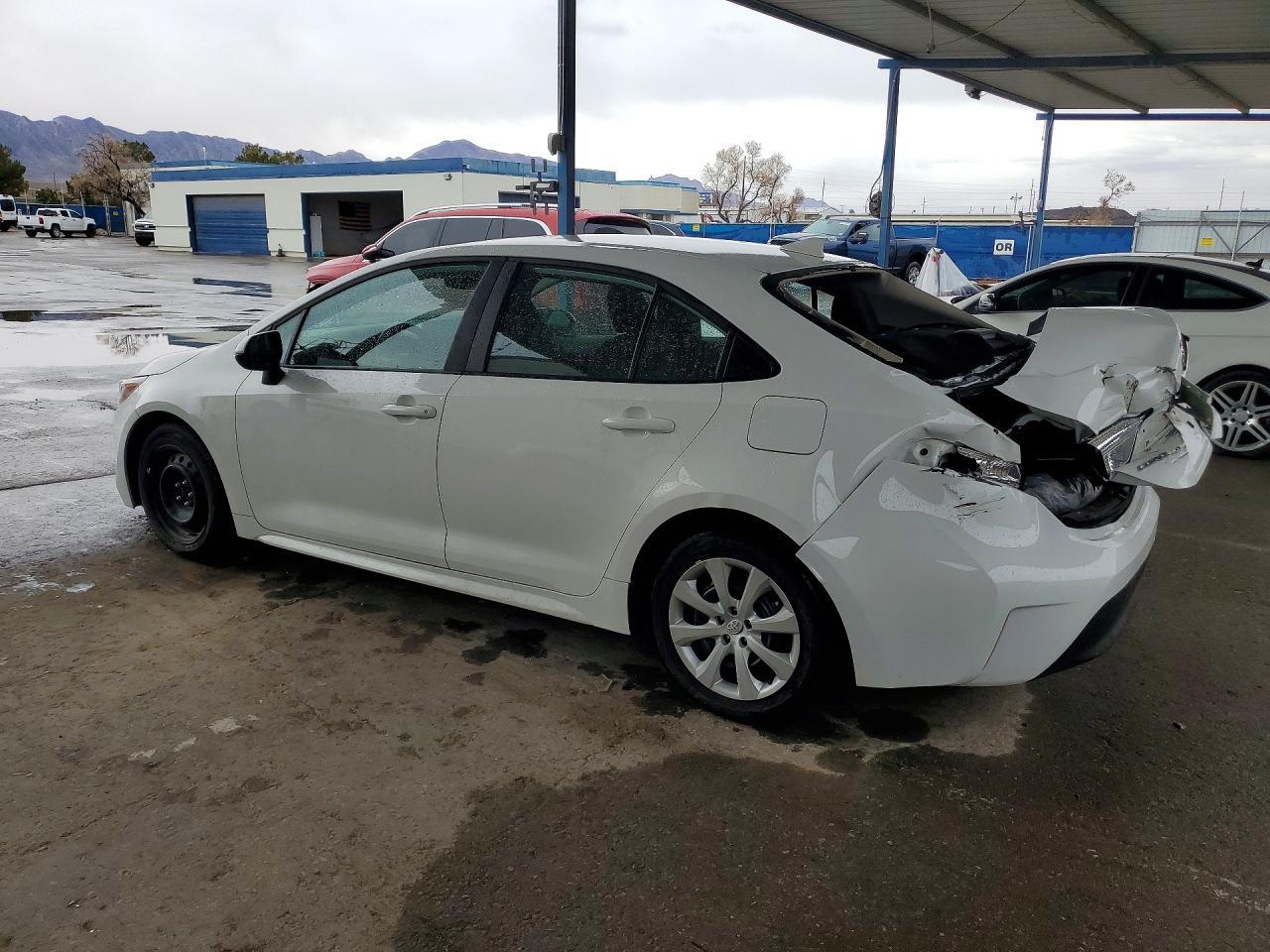 2025 Toyota Corolla Le - Image 2