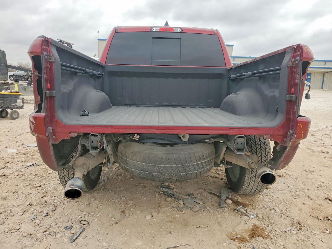 2020 Ram 1500 Laramie - Фото 6