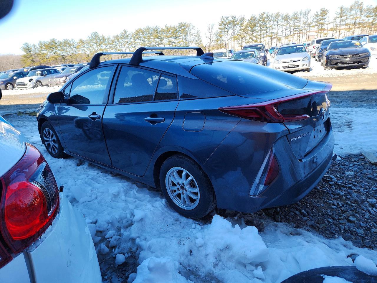 2021 Toyota Prius Prime Xle - Image 2