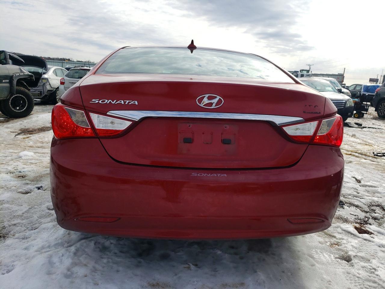 2012 Hyundai Sonata Gls - Image 6