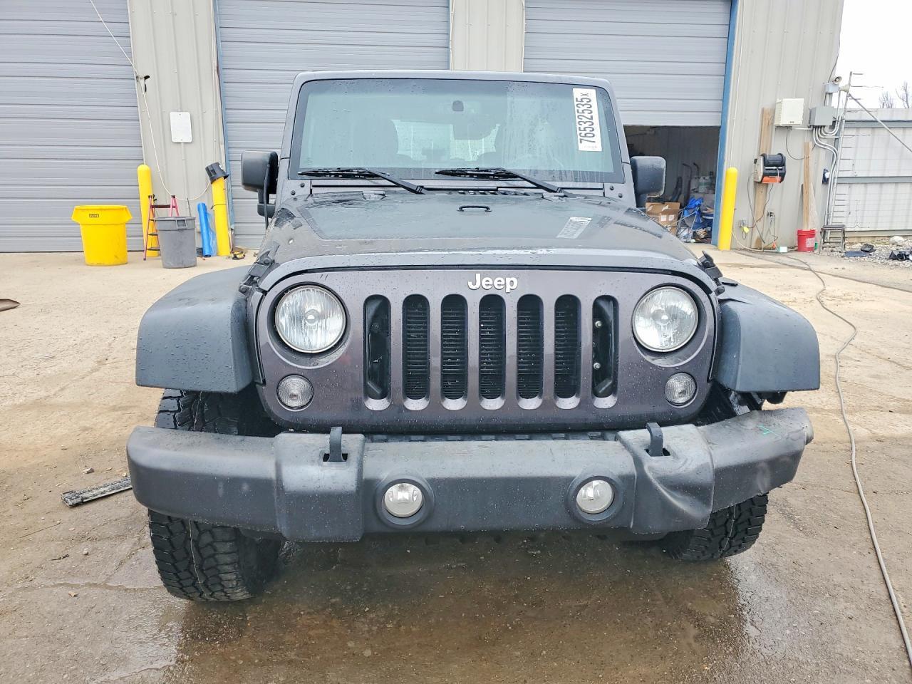 2017 Jeep Wrangler Sport - Фото 5