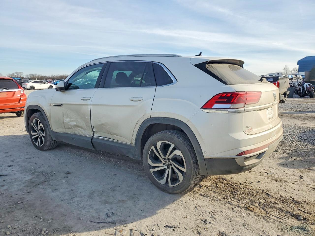 2021 Volkswagen Atlas Cross Sport Sel Premium - Фото 2