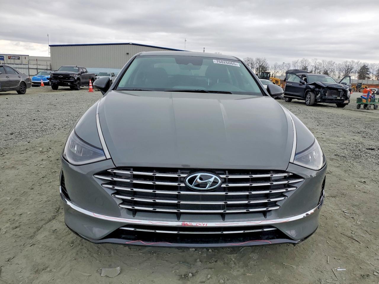 2023 Hyundai Sonata Hybrid - Image 5