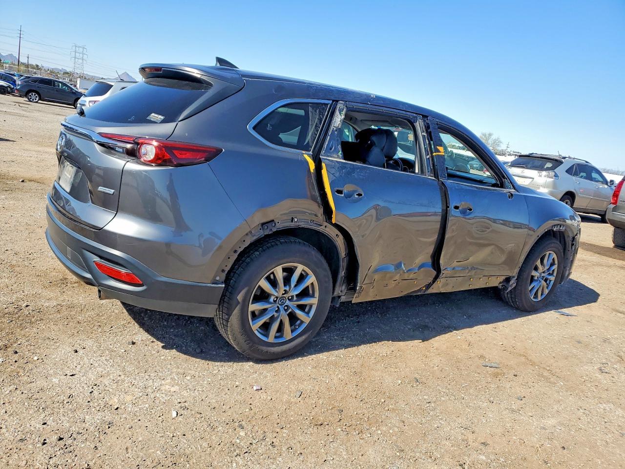 2019 Mazda Cx-9 Touring - Image 3