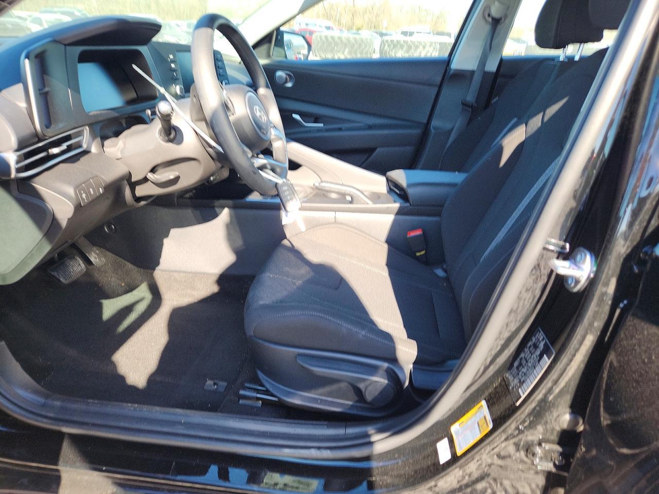 2026 Hyundai Elantra Se - Фото 7