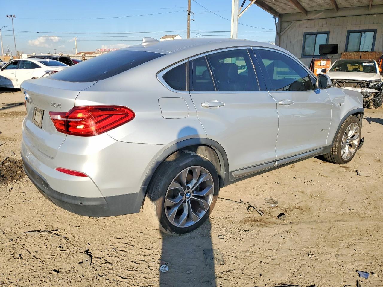2018 BMW X4 xDrive28I - Фото 3