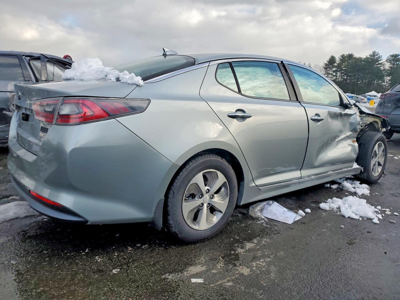 2015 Kia Optima Hybrid - Фото 3
