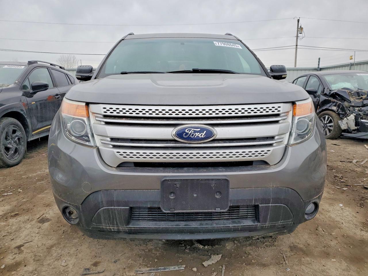 2012 Ford Explorer Xlt - Image 5