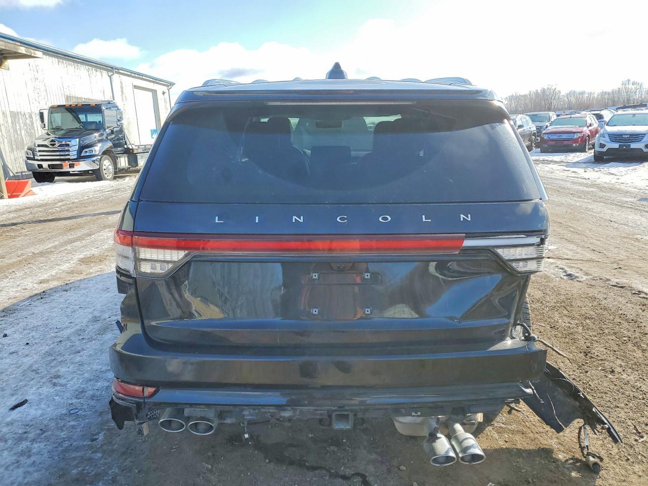 2025 Lincoln Aviator Reserve - Image 6