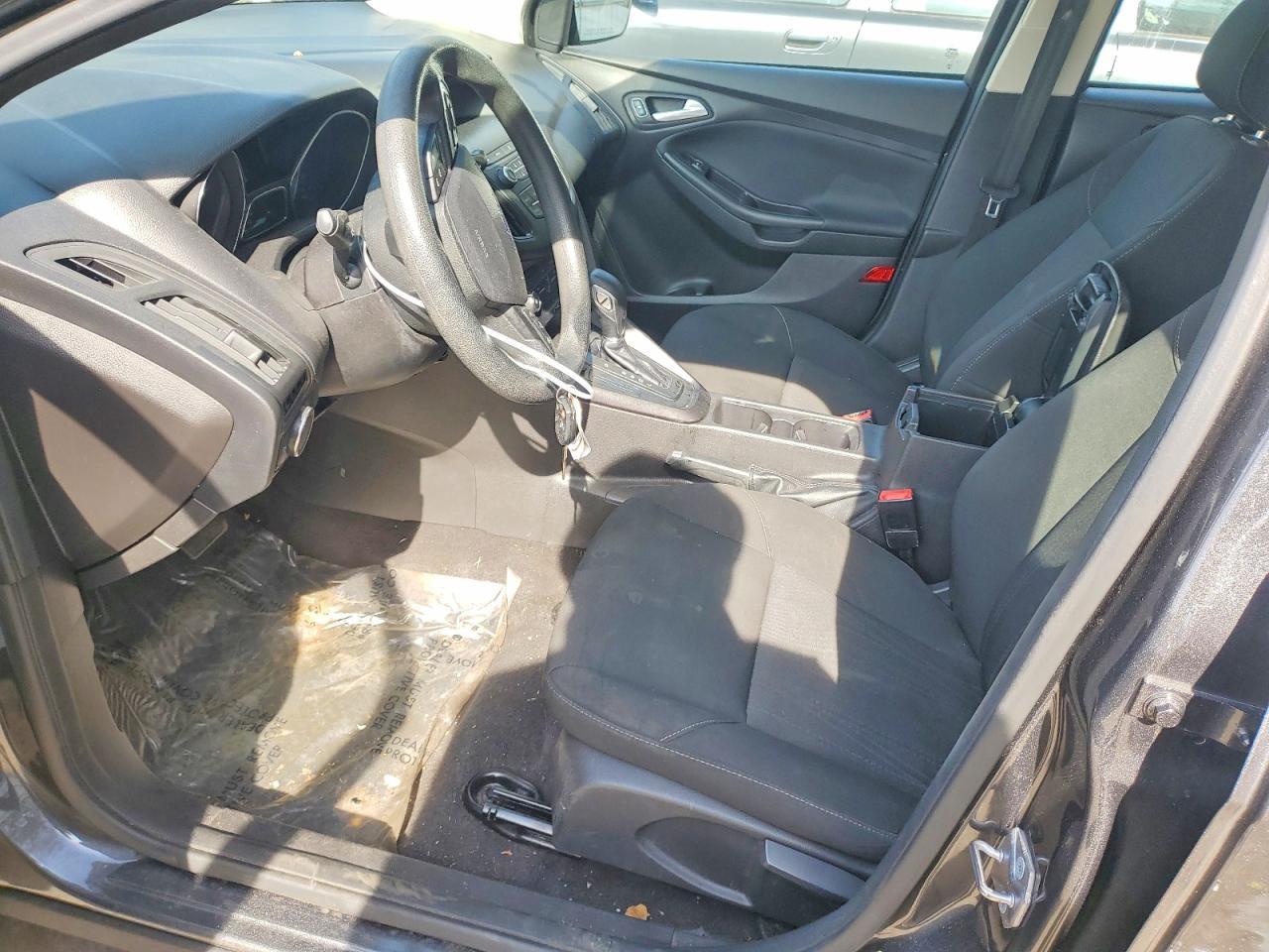 2018 Ford Focus Se - Image 7