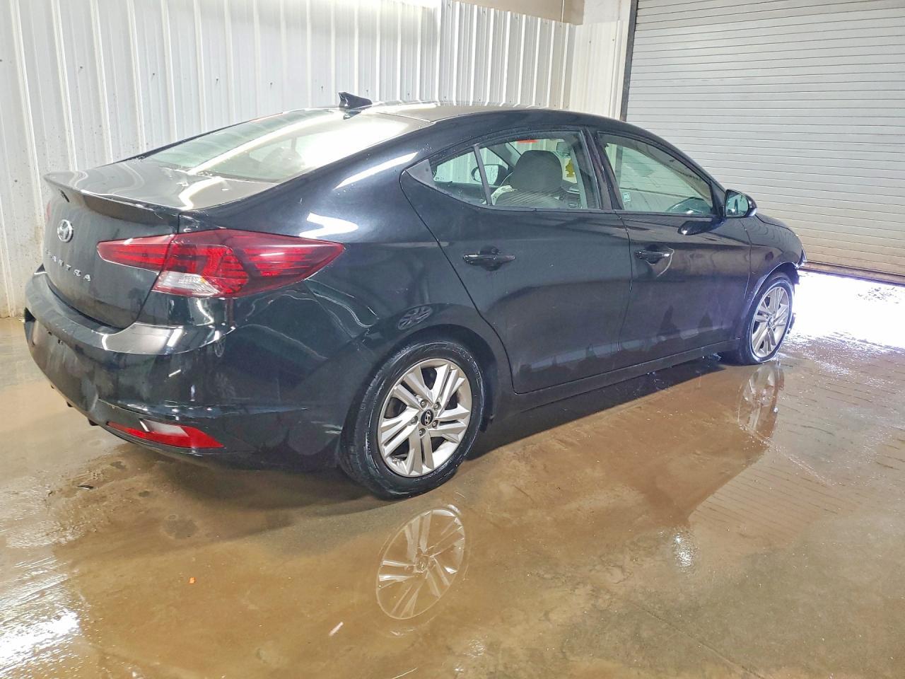 2019 Hyundai Elantra Sel - Фото 3