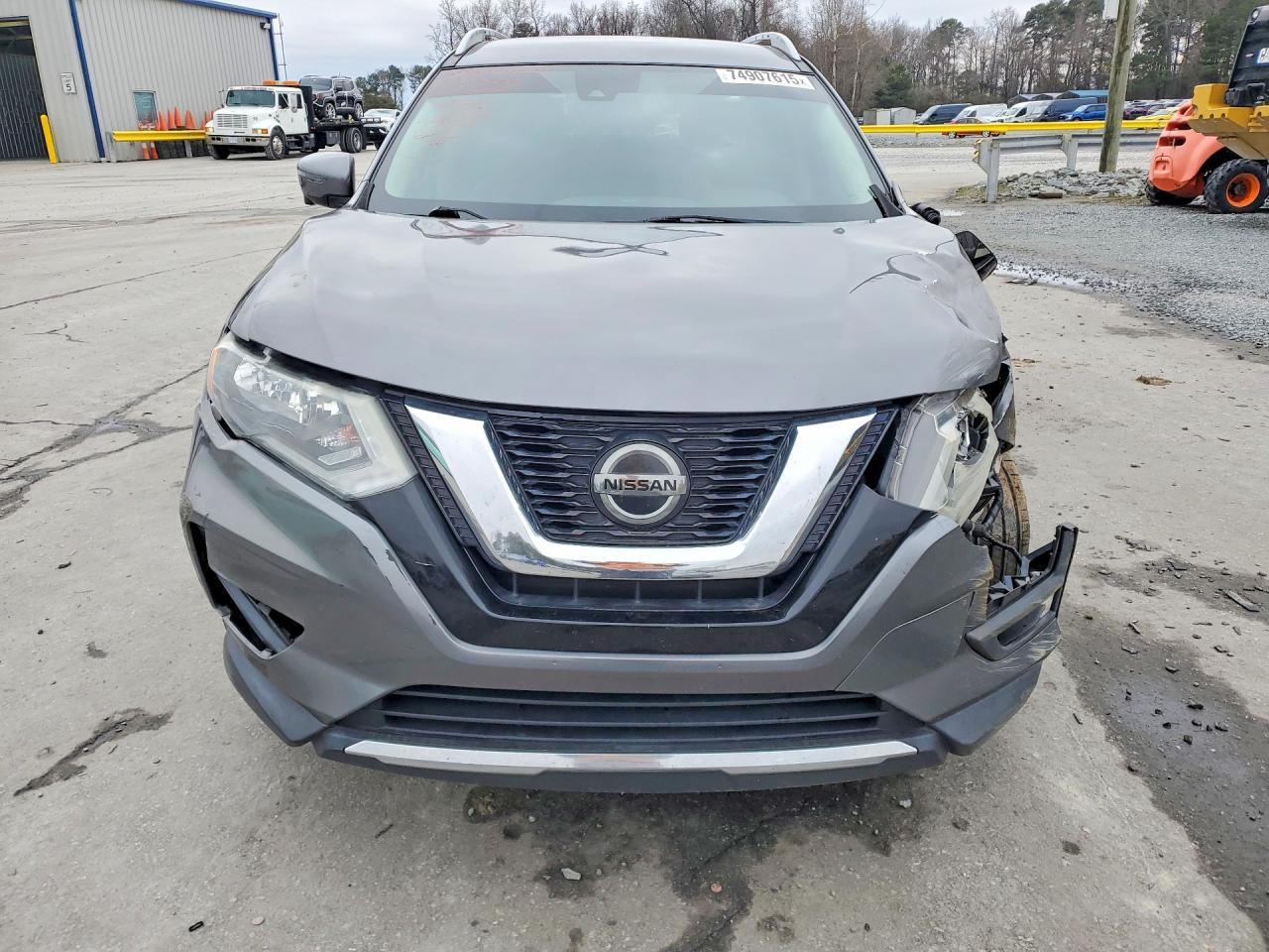 2019 Nissan Rogue S - Image 5
