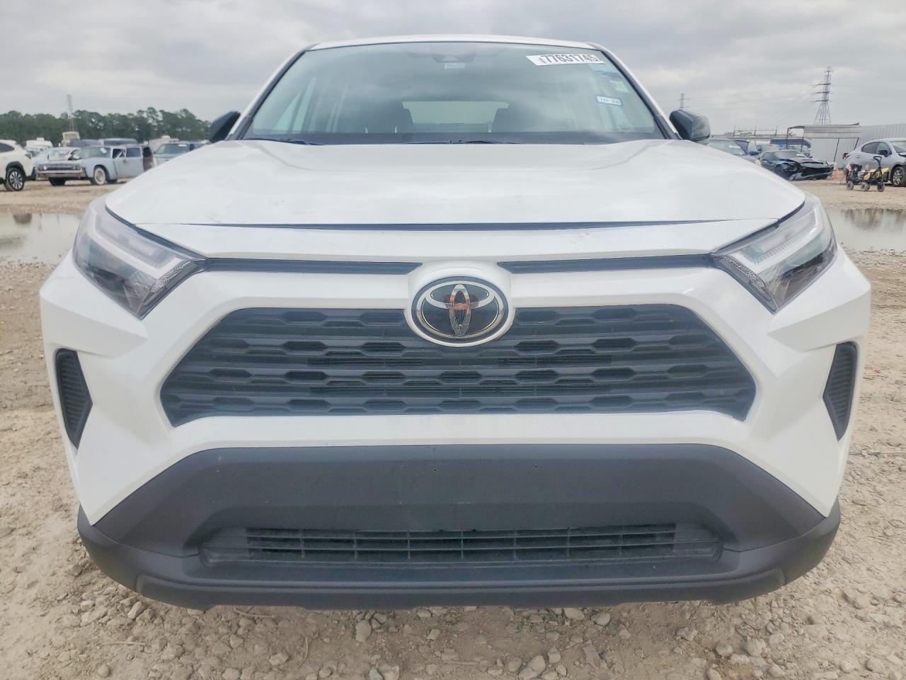 2023 Toyota Rav4 Le - Фото 5