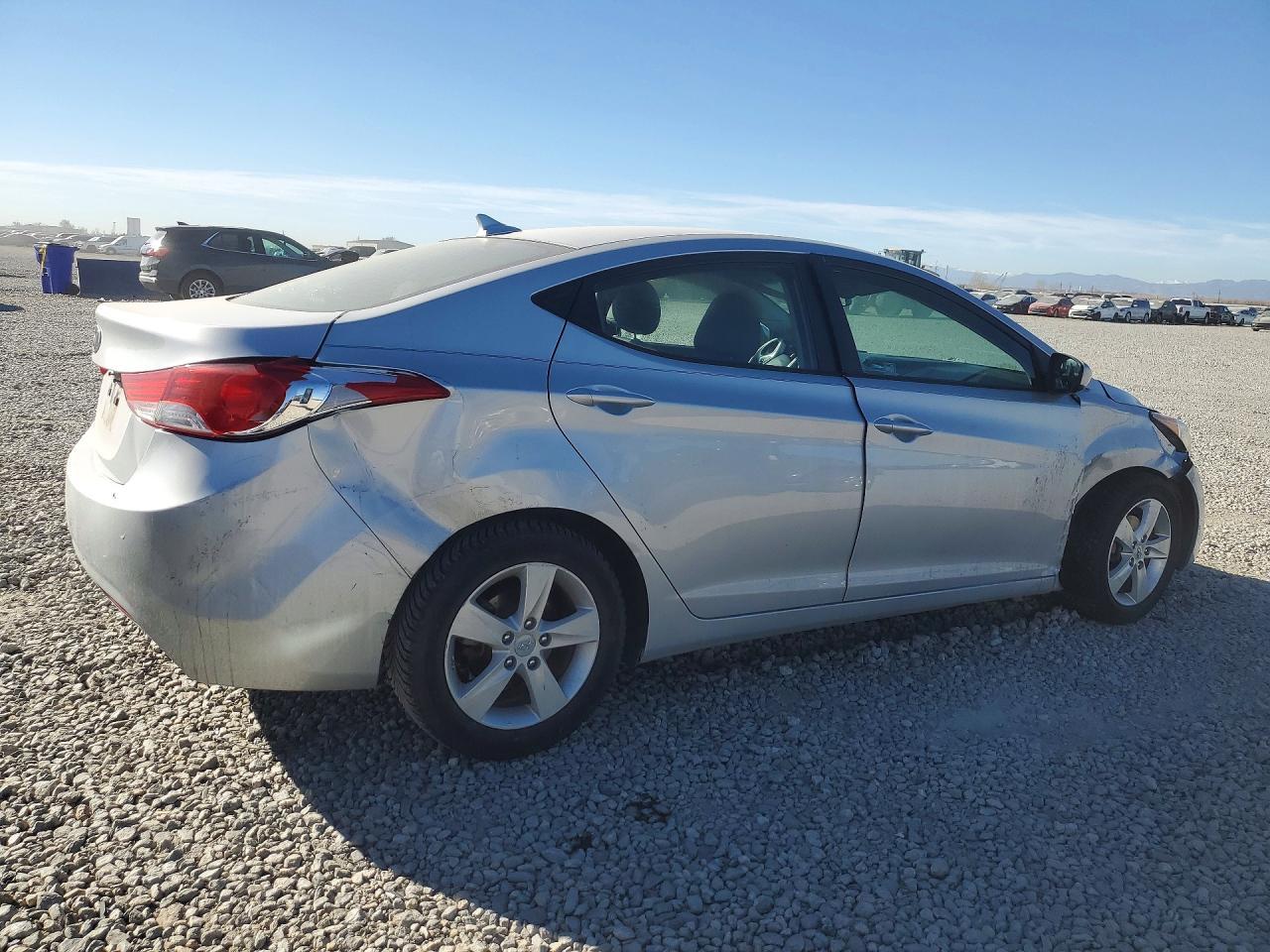 2011 Hyundai Elantra Gls - Image 3