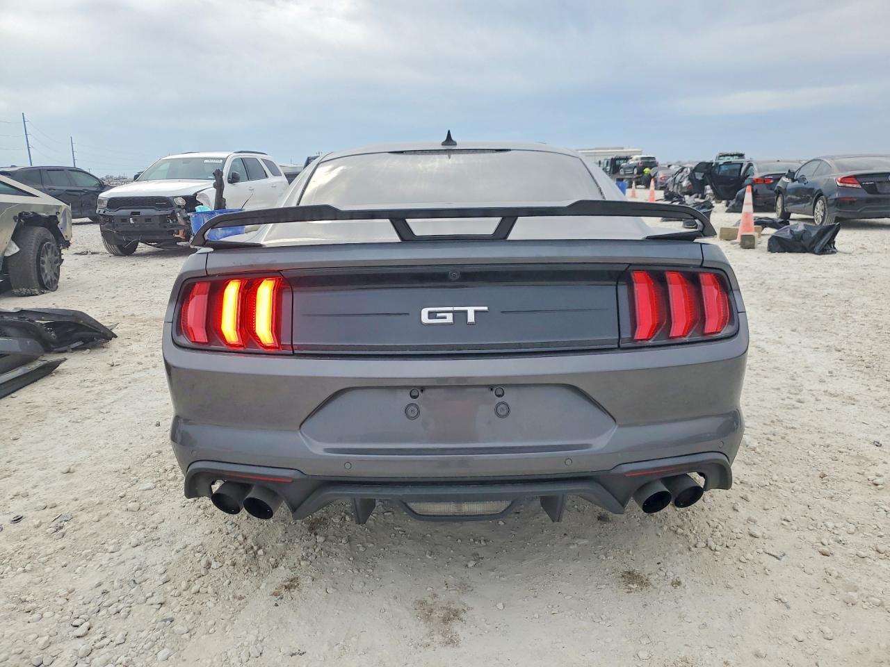 2021 Ford Mustang Gt - Фото 6