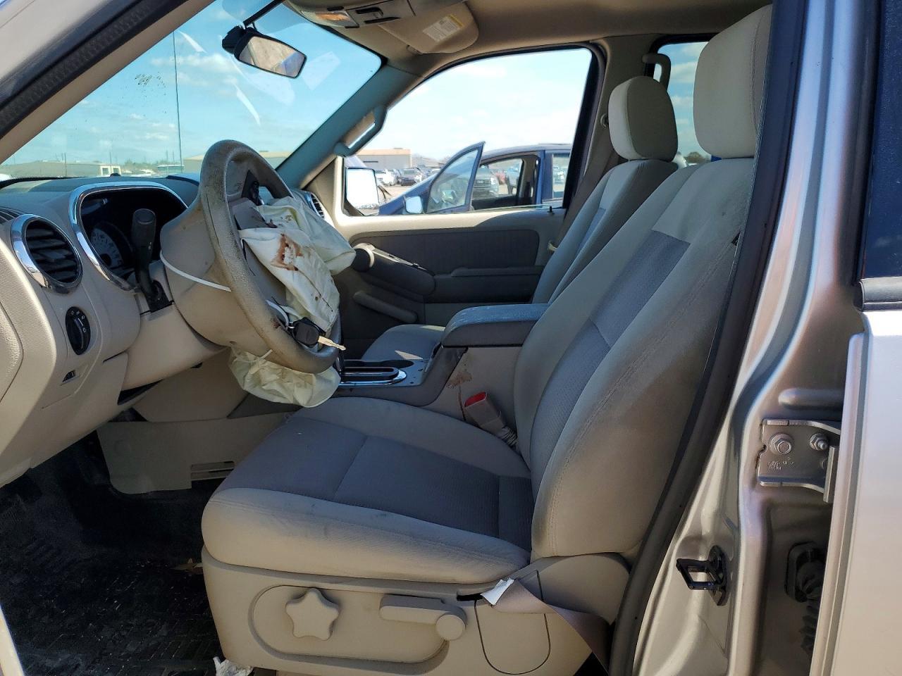 2007 Ford Explorer Sport Trac Xlt - Image 7