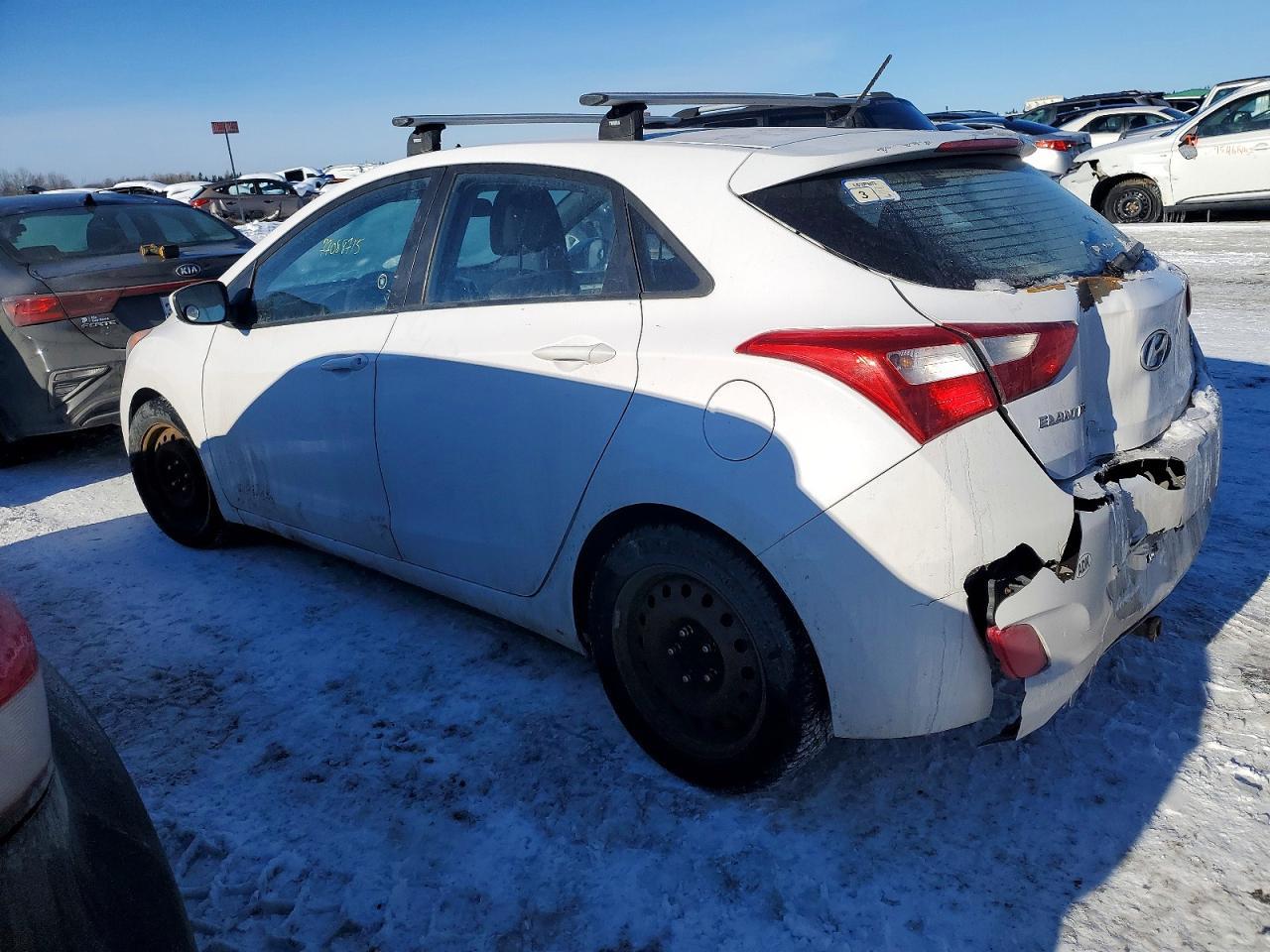 2014 Hyundai Elantra Gt - Image 2