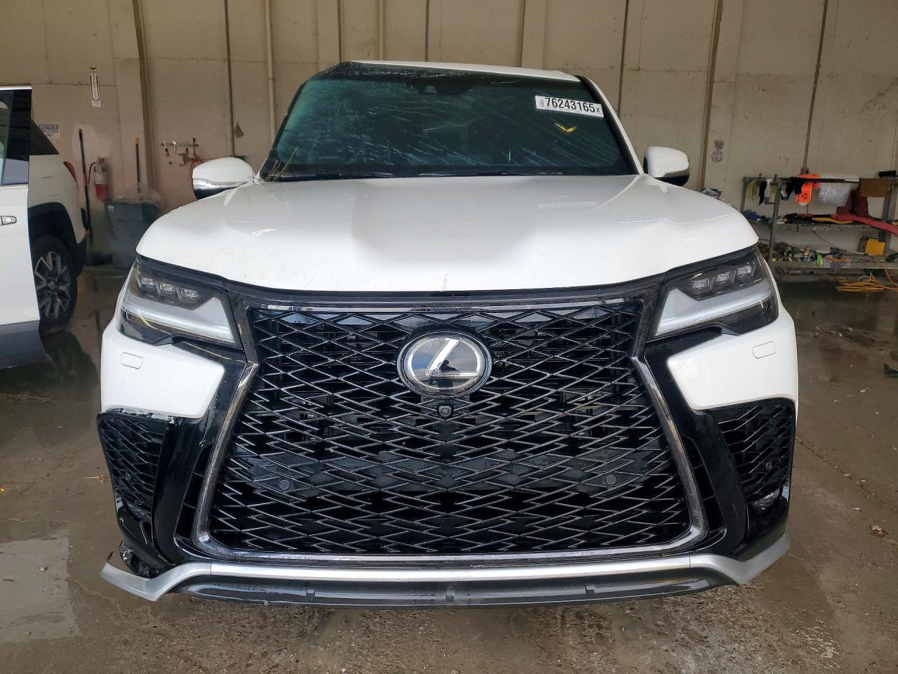 2024 Lexus Lx 600 Base - Фото 5