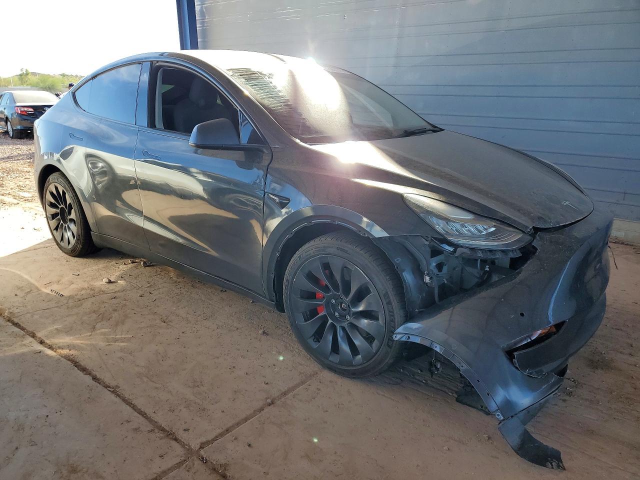 2020 Tesla Model Y - Фото 4