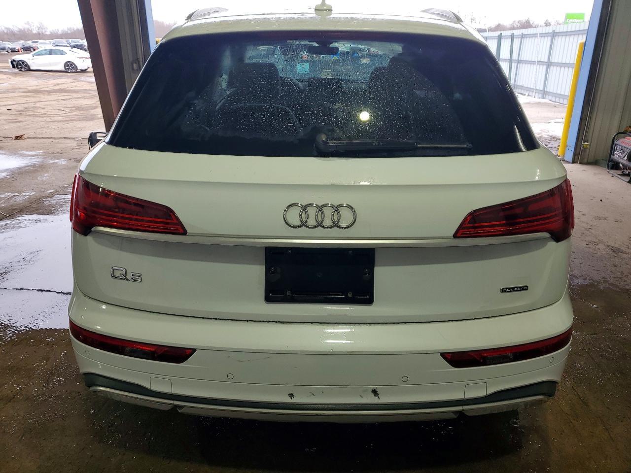 2022 Audi Q5 Premium 40 - Фото 6