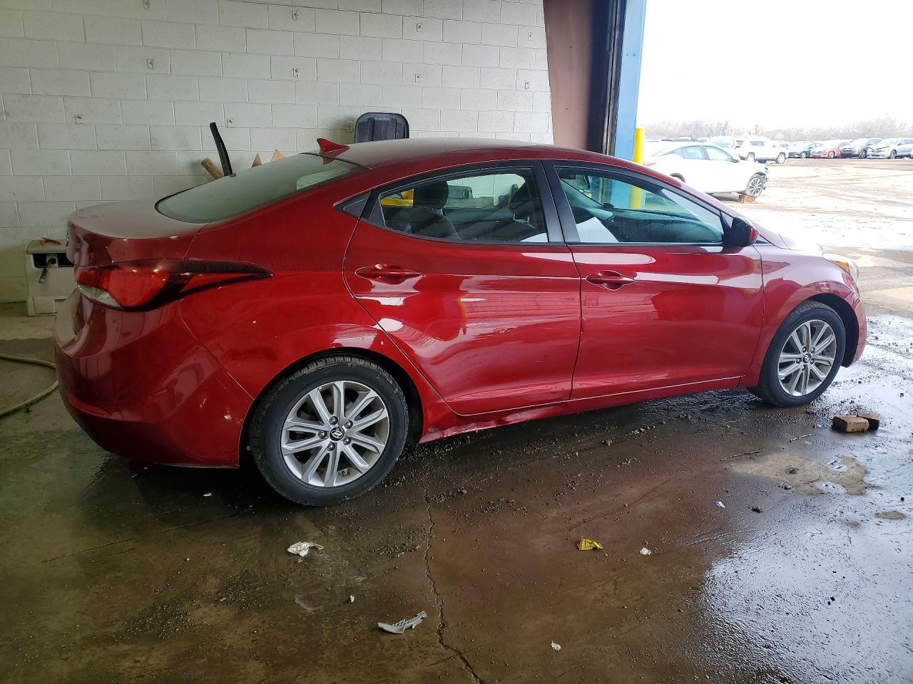 2014 Hyundai Elantra - Фото 3