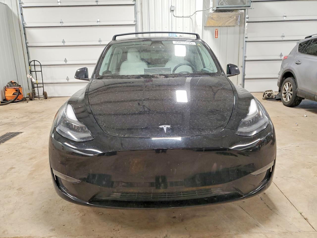 2022 Tesla Model Y - Фото 5