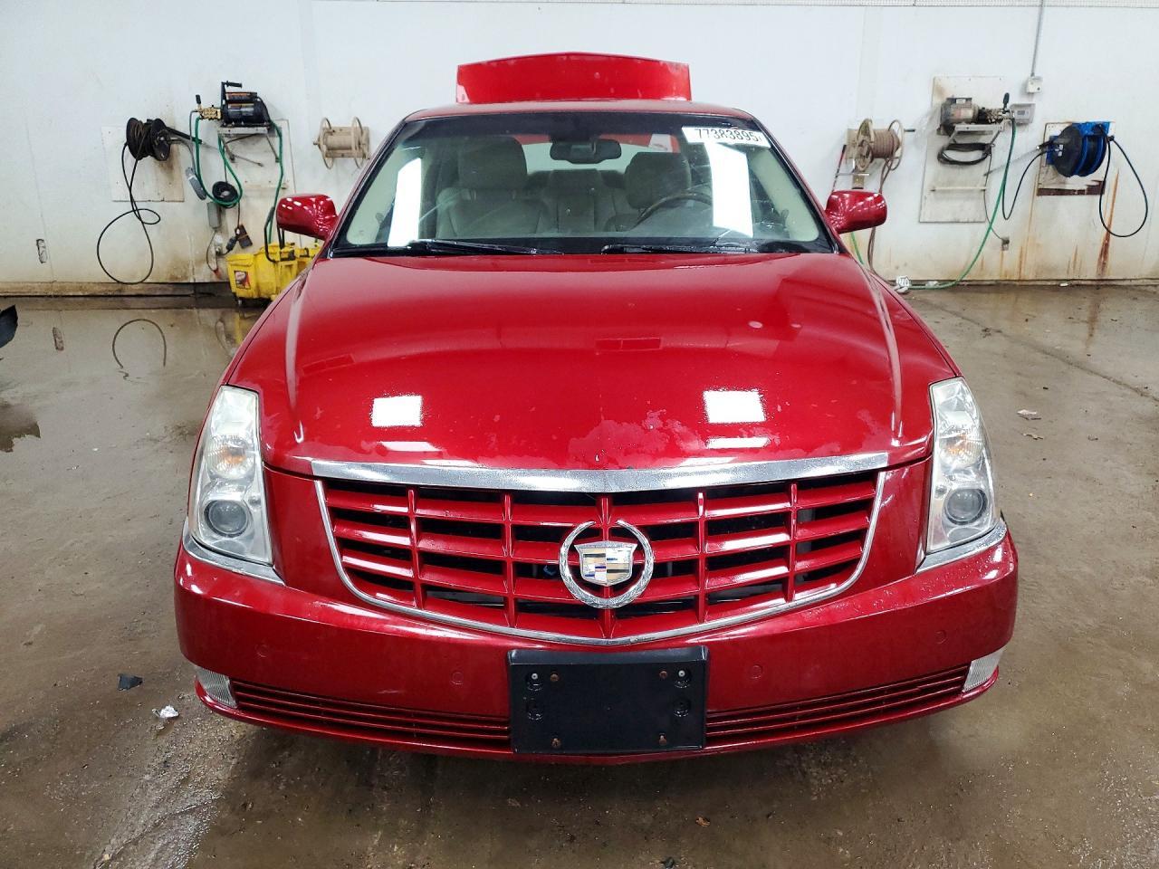 2010 Cadillac Dts Premium Collection - Фото 5