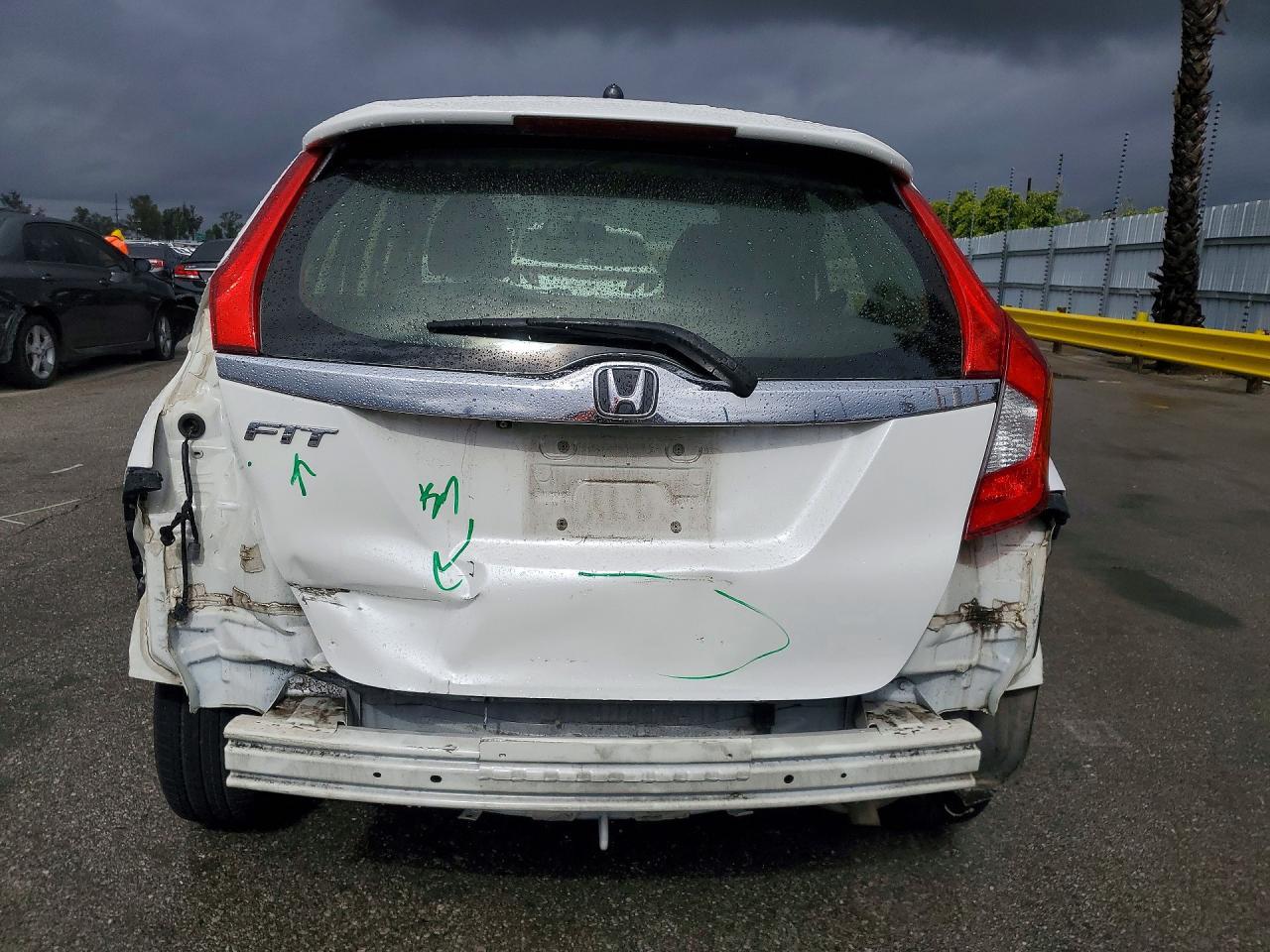 2017 Honda Fit Ex - Image 6