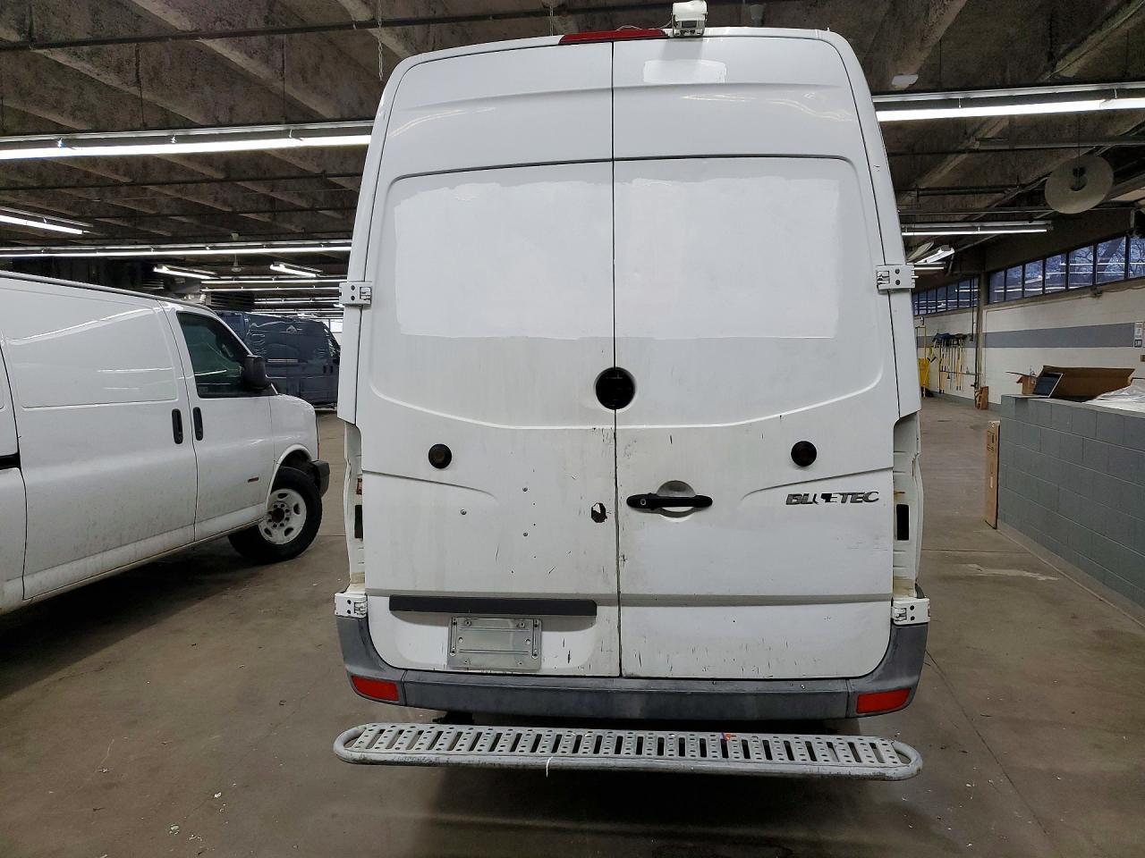 2012 Mercedes-Benz Sprinter 2500 - Image 6