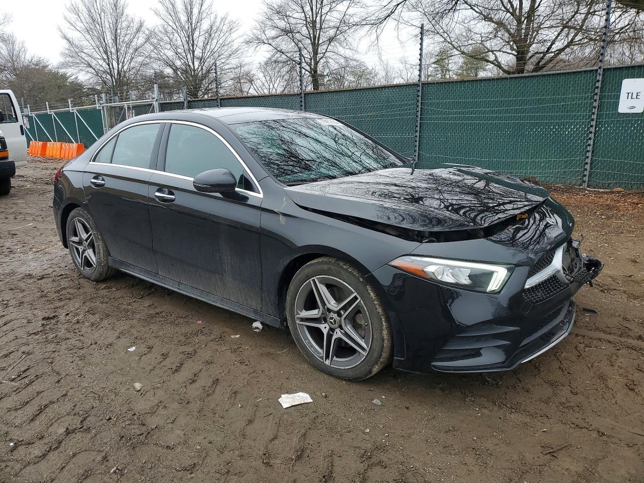 2022 Mercedes-Benz A 220 4Matic - Фото 4
