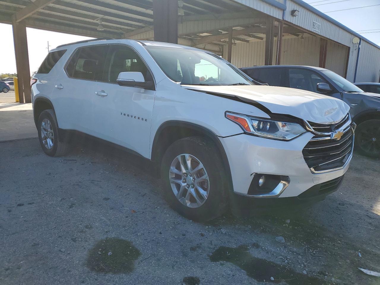 2021 Chevrolet Traverse Lt - Фото 4