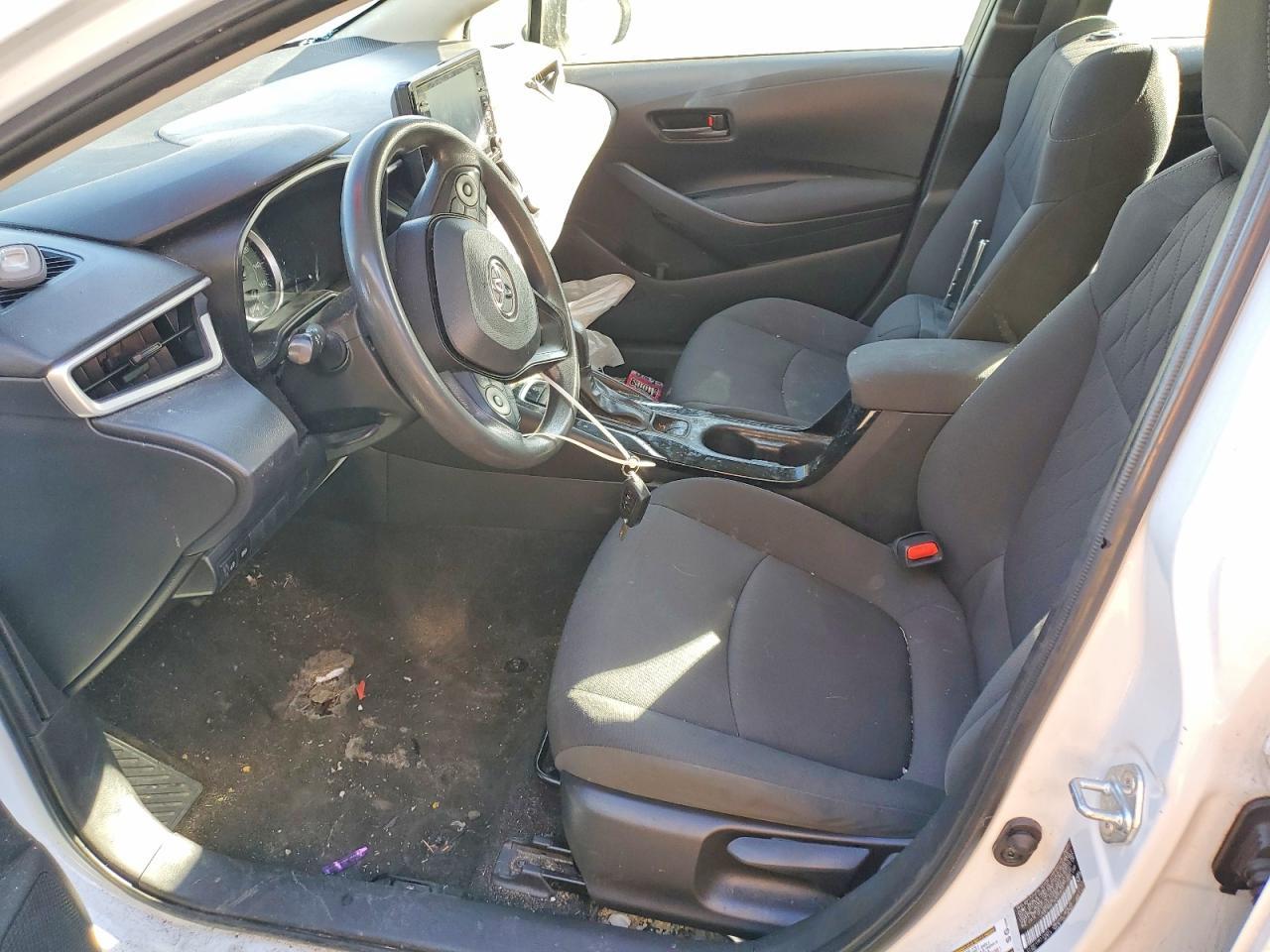 2022 Toyota Corolla Le - Фото 7
