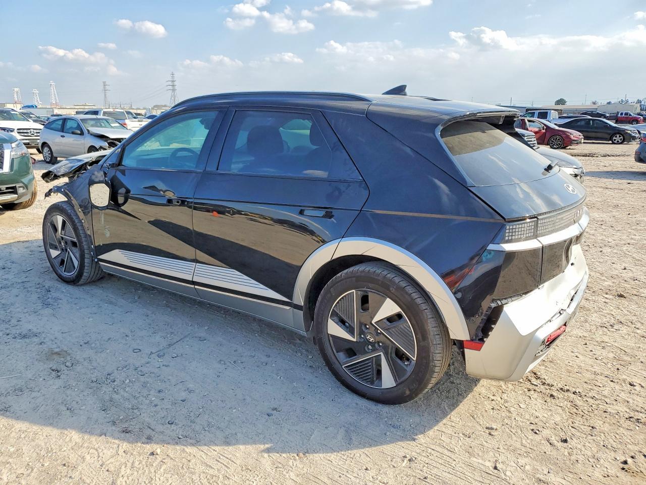 2025 Hyundai Ioniq 5 Limited - Image 2