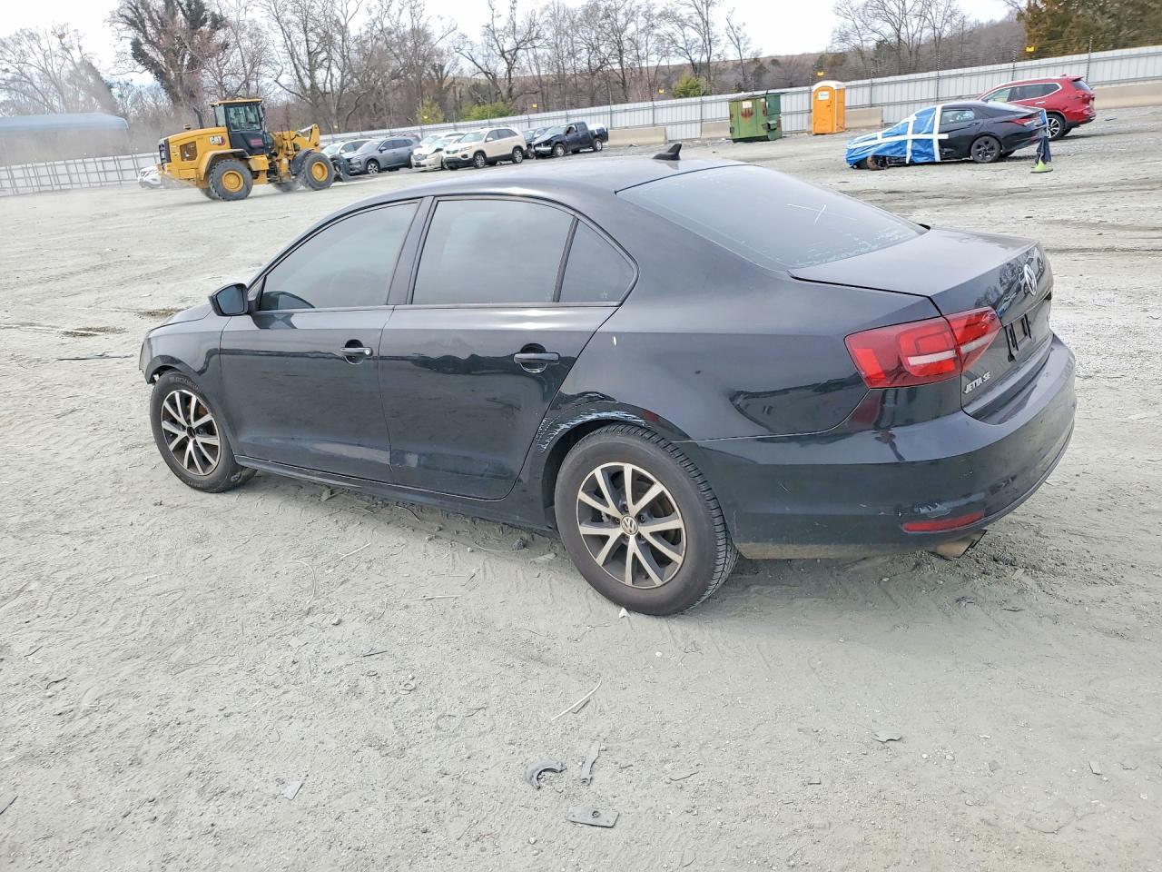 2016 Volkswagen Jetta Se - Фото 2