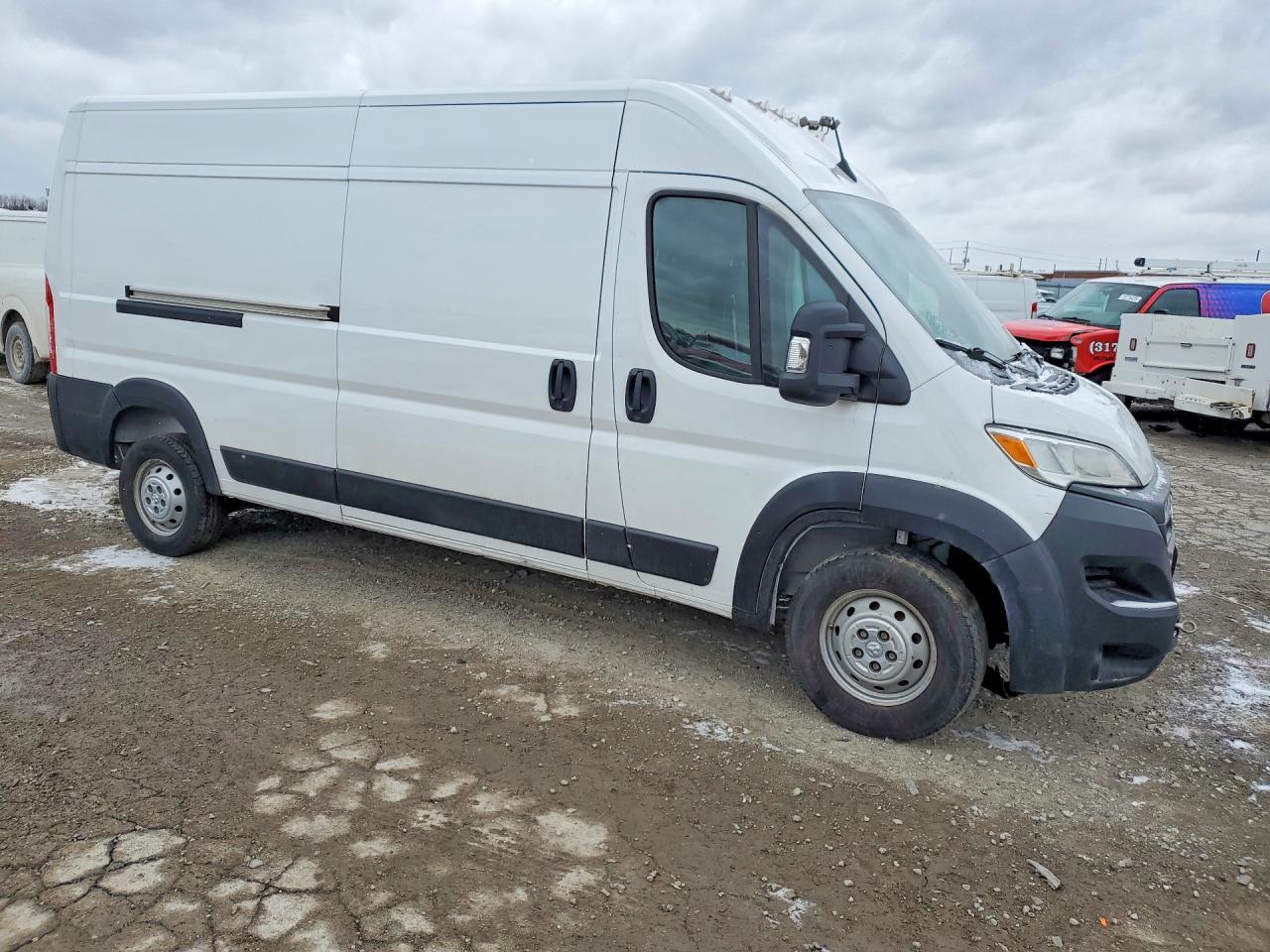 2023 Ram Promaster 2500 Delivery Van - Image 4