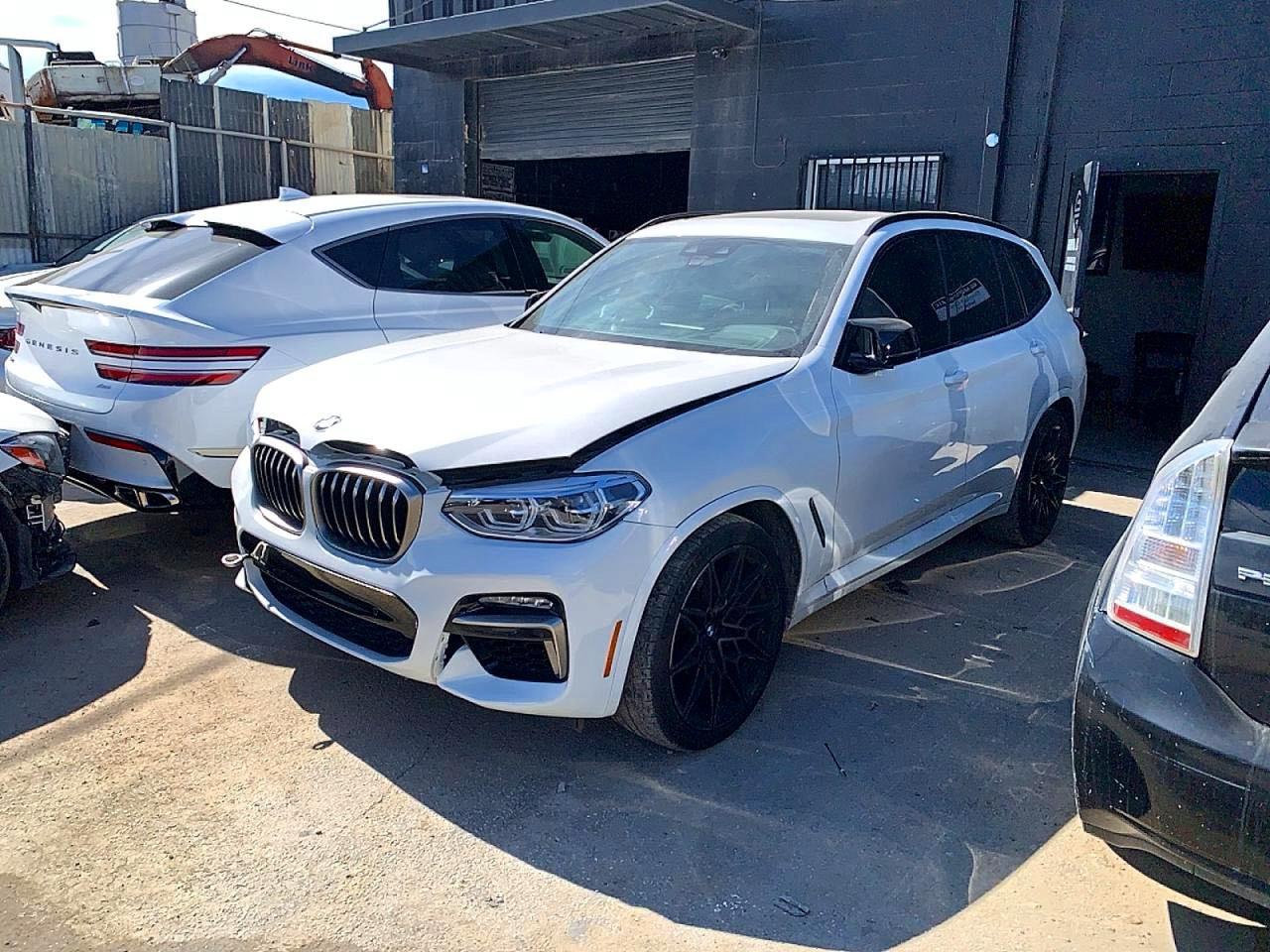 2020 BMW X3 xDrivem40I - Фото 2