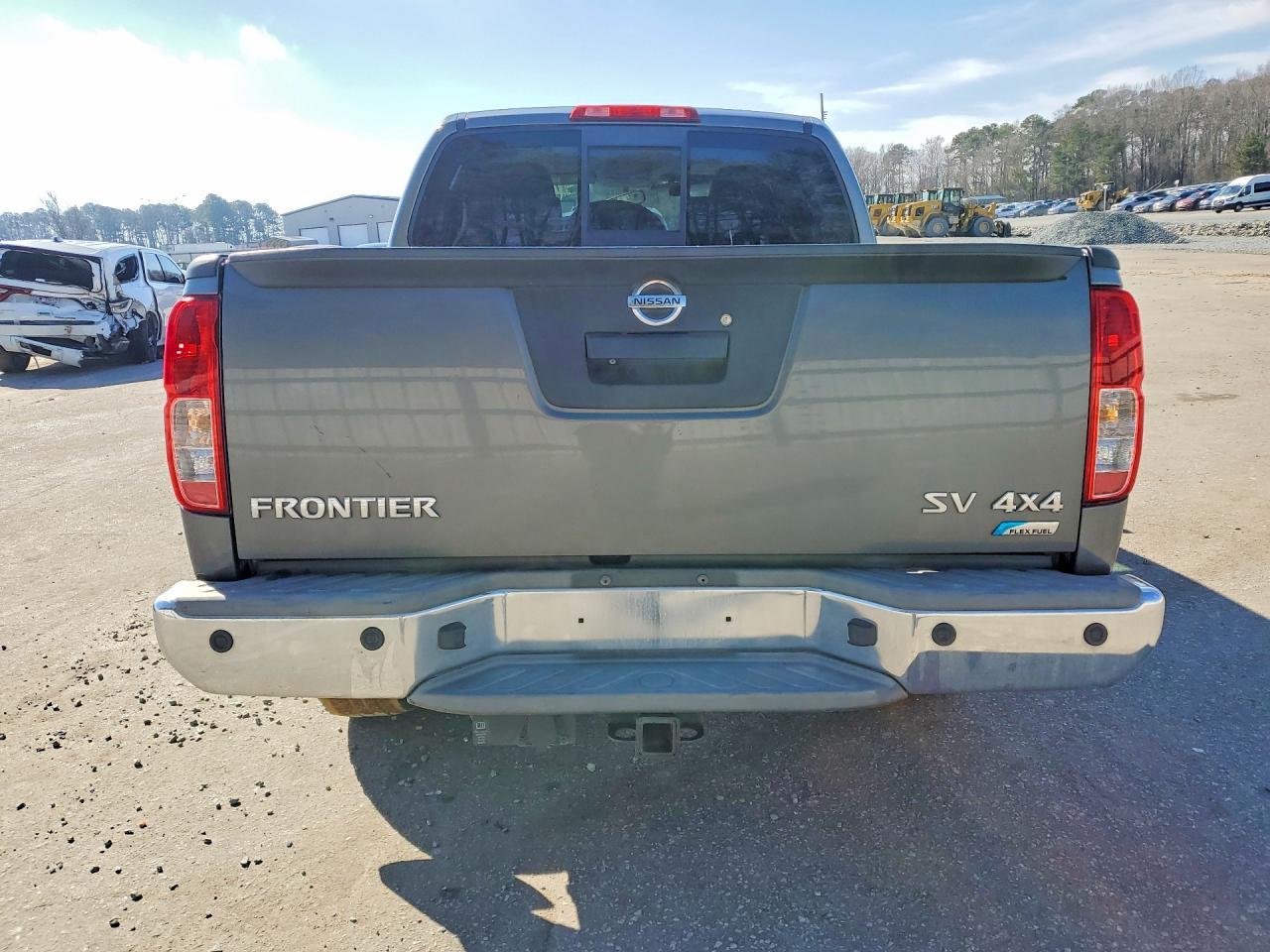 2017 Nissan Frontier - Image 6